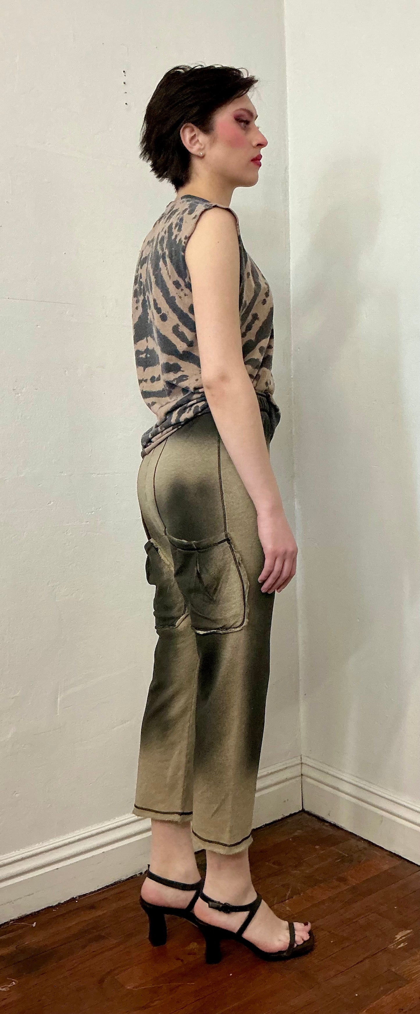 Cut out sleeves Tiger tie dye top