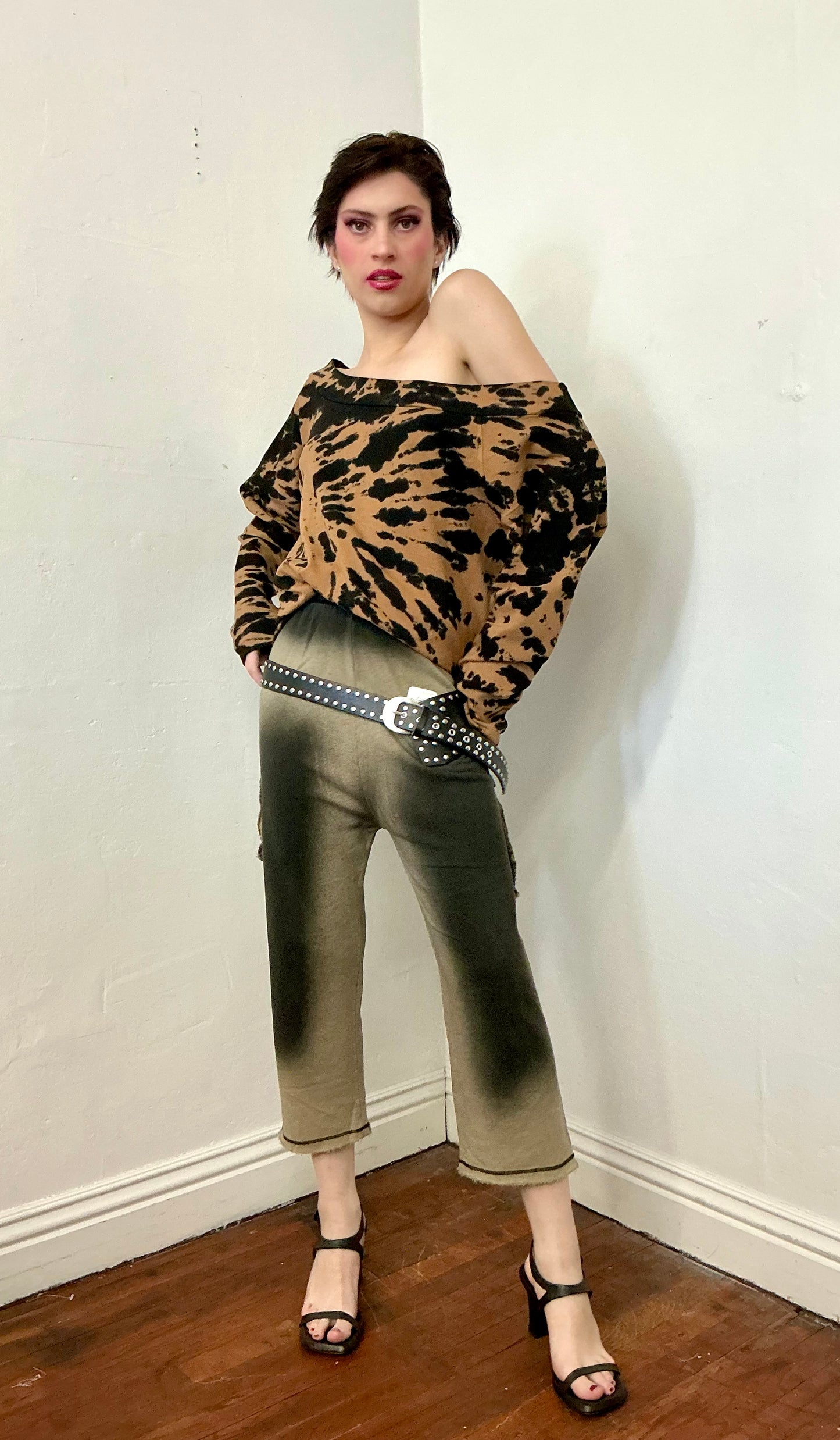 Tiger tie dye off shoulder sweatshirt.
