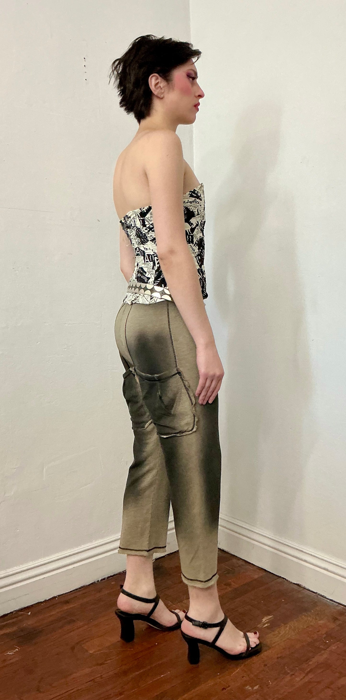 Pigment Spray French terry crop pant