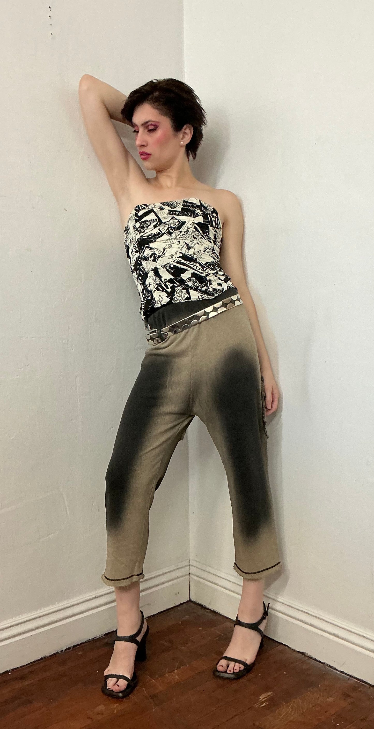Pigment Spray French terry crop pant