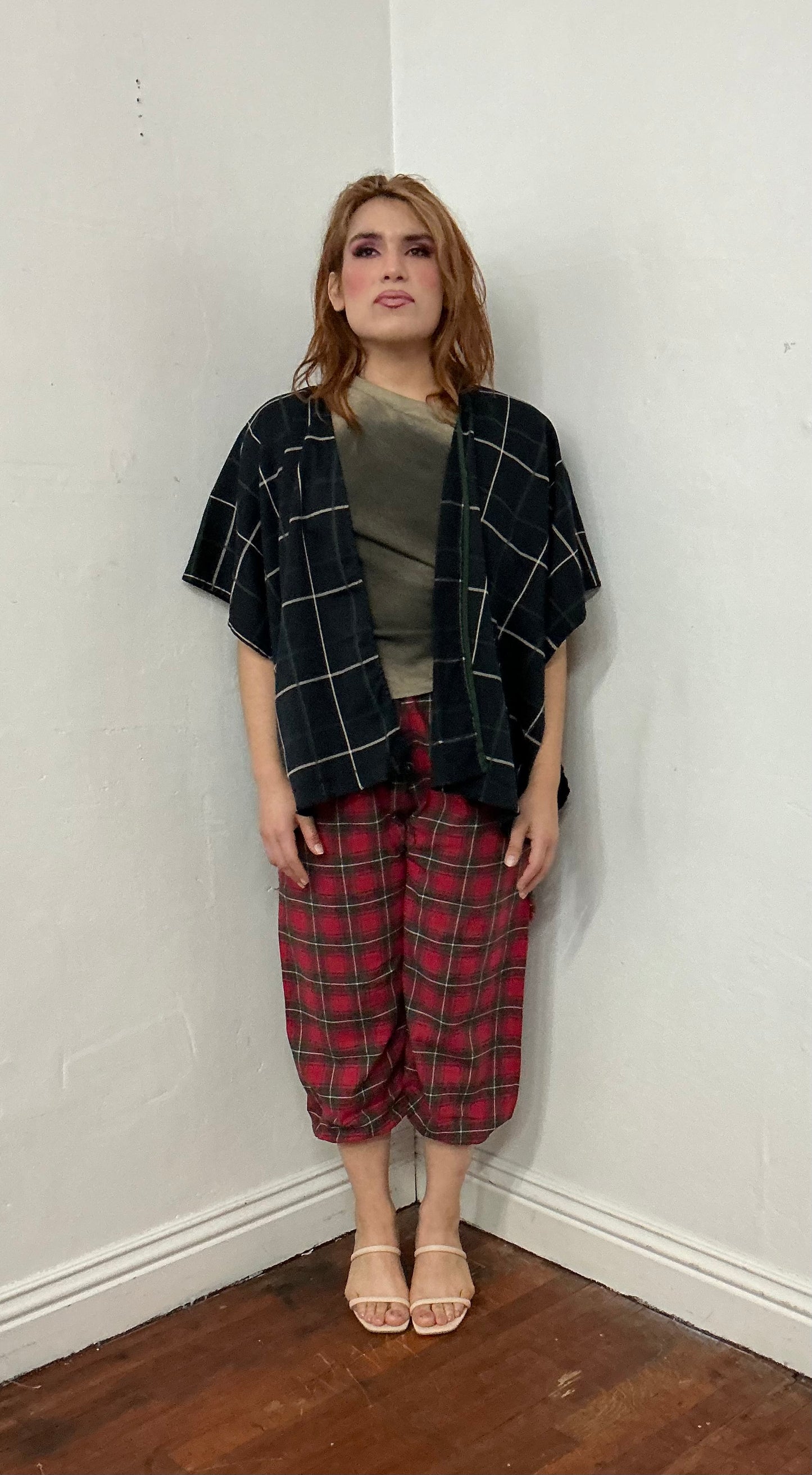 Plaid elastic waist and bottom hem pant