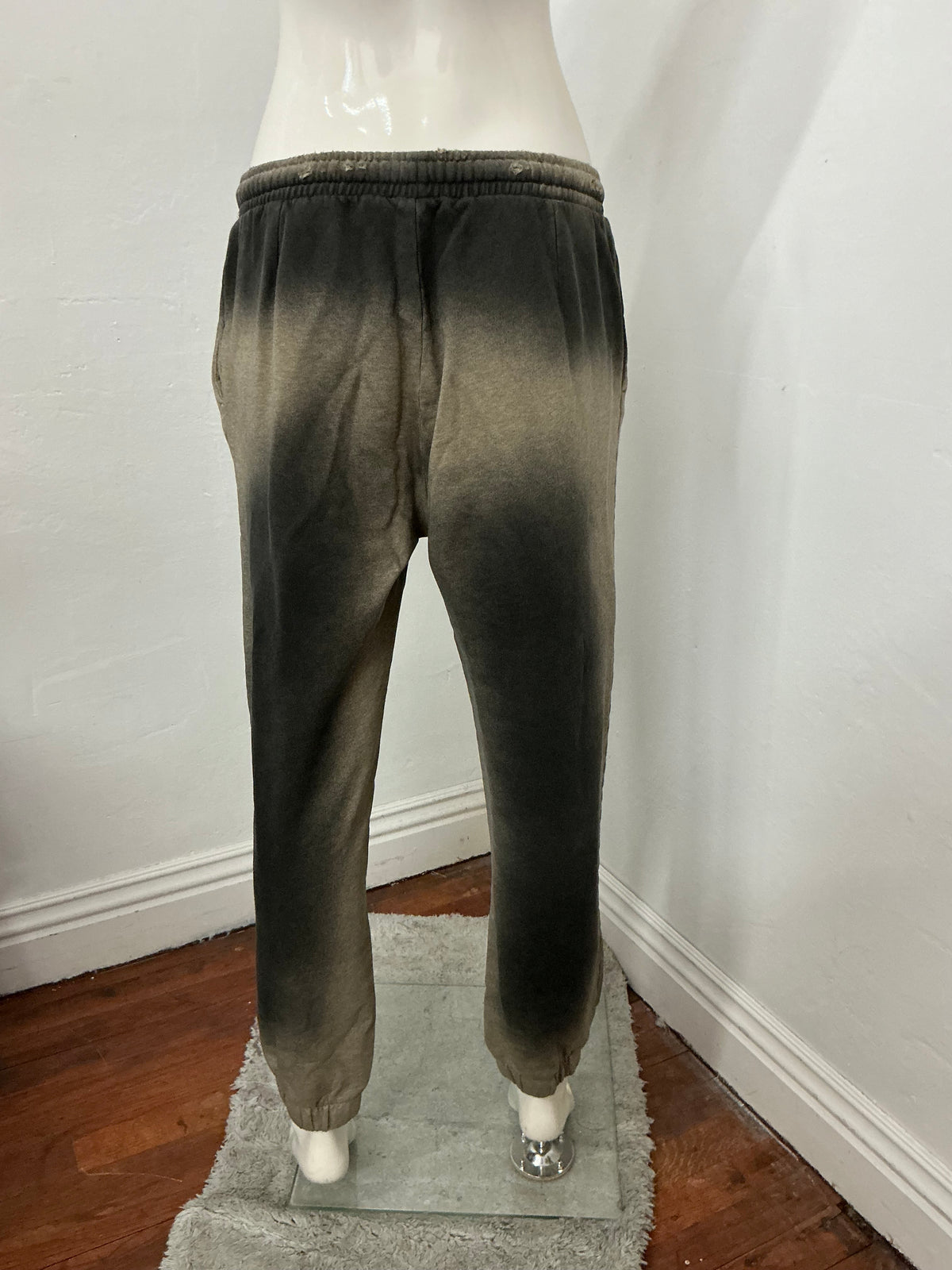 Upcycle Mud wash spray  French terry jogger