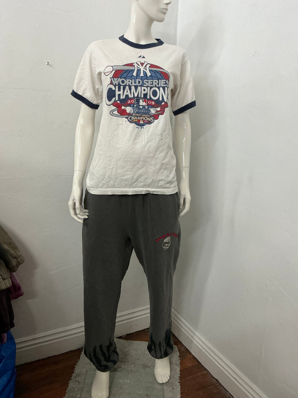 Vintage NY World Series 2009 ringer tee