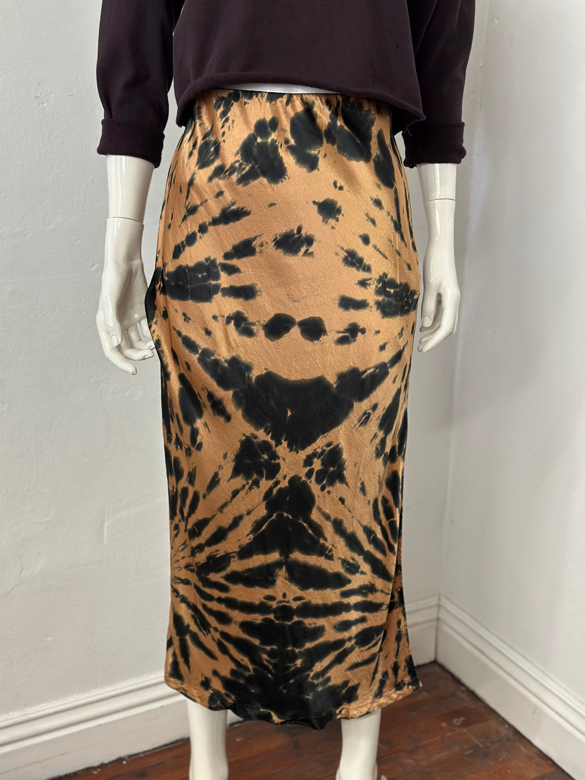 Recycle silky bias skirt in tiger tie dye