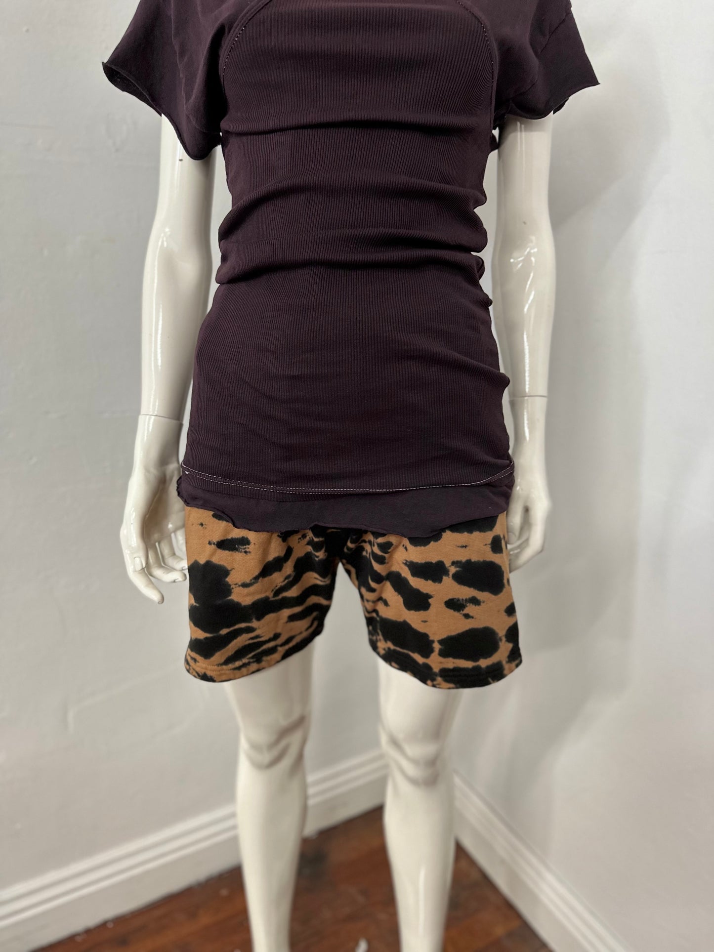 Potassium and tie dye French terry elastic waist short