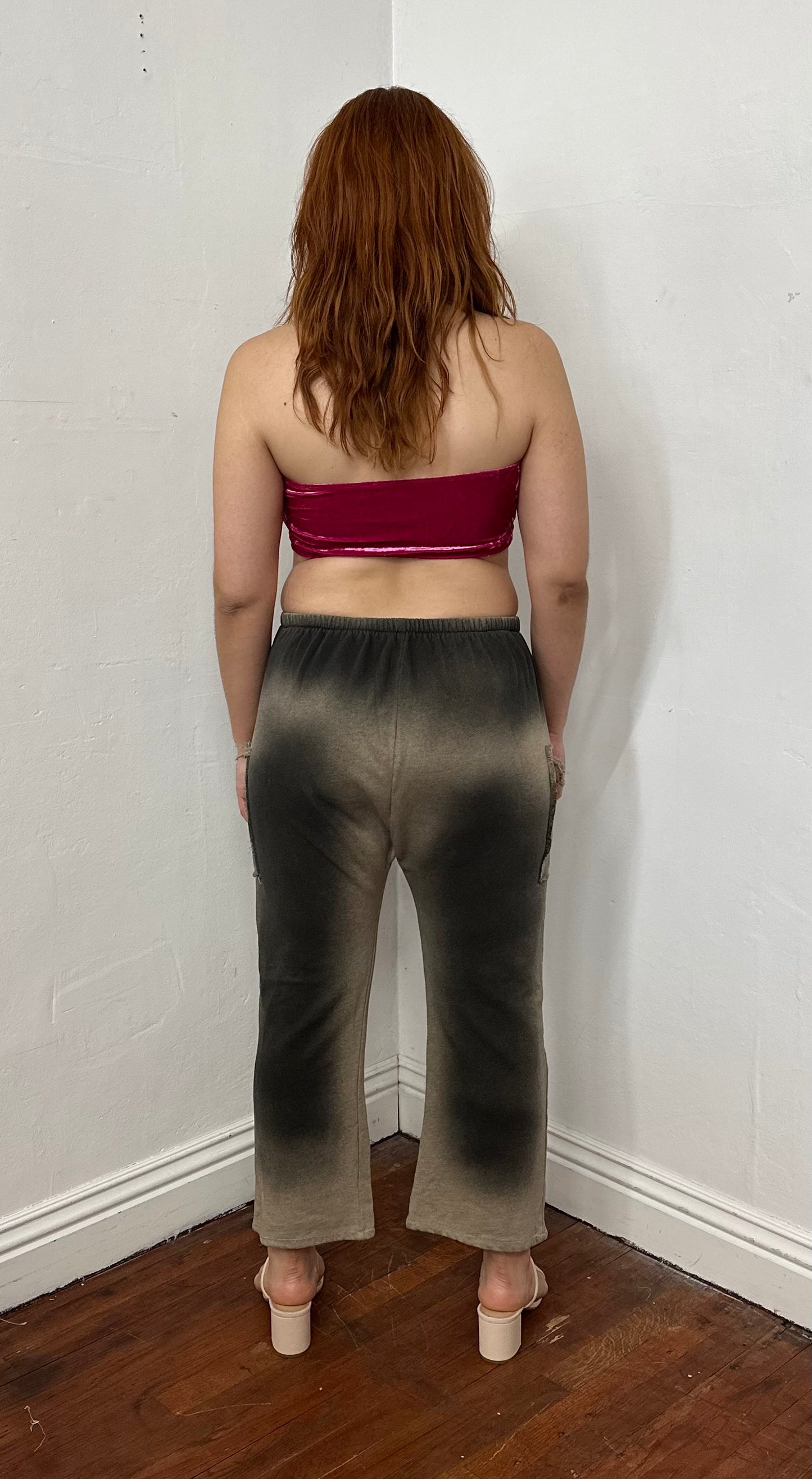 Mud wash spray on flare crop pant in French terry