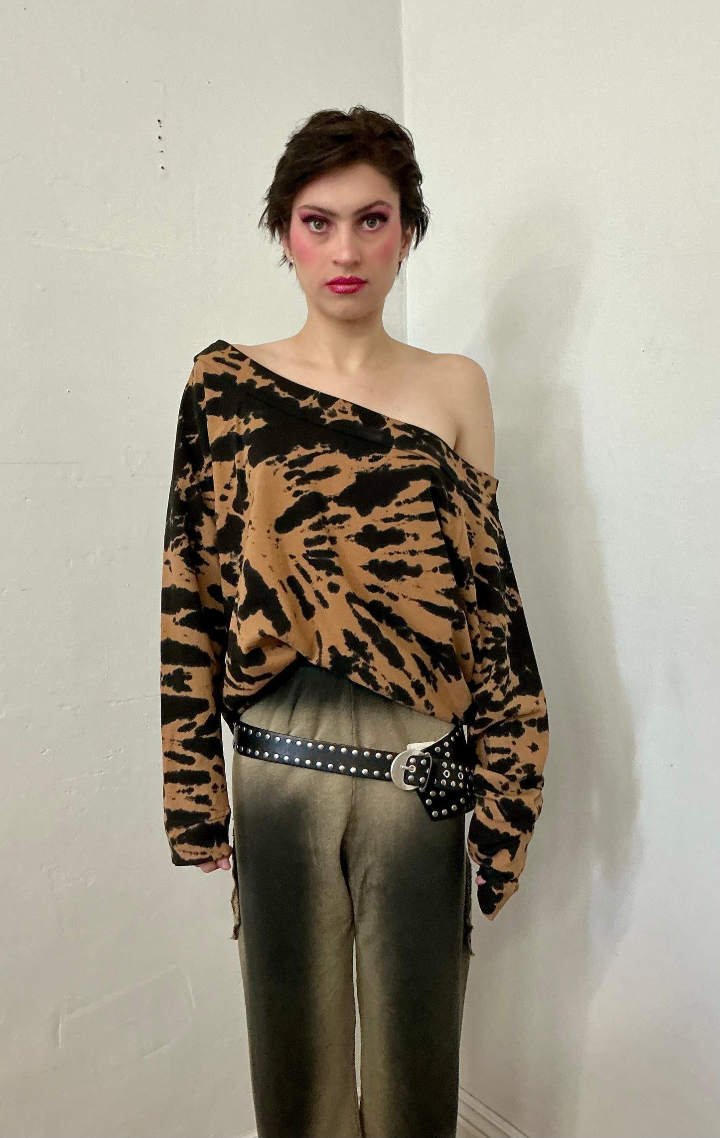 Tiger tie dye off shoulder sweatshirt.